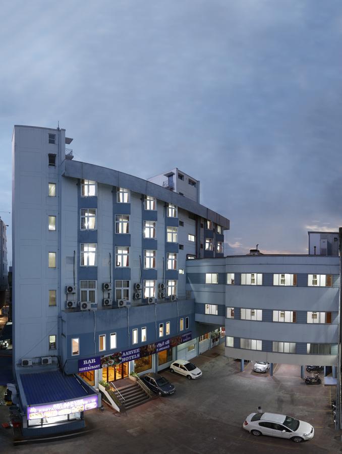 Sri Aarvee Hotels Коимбатур Экстерьер фото